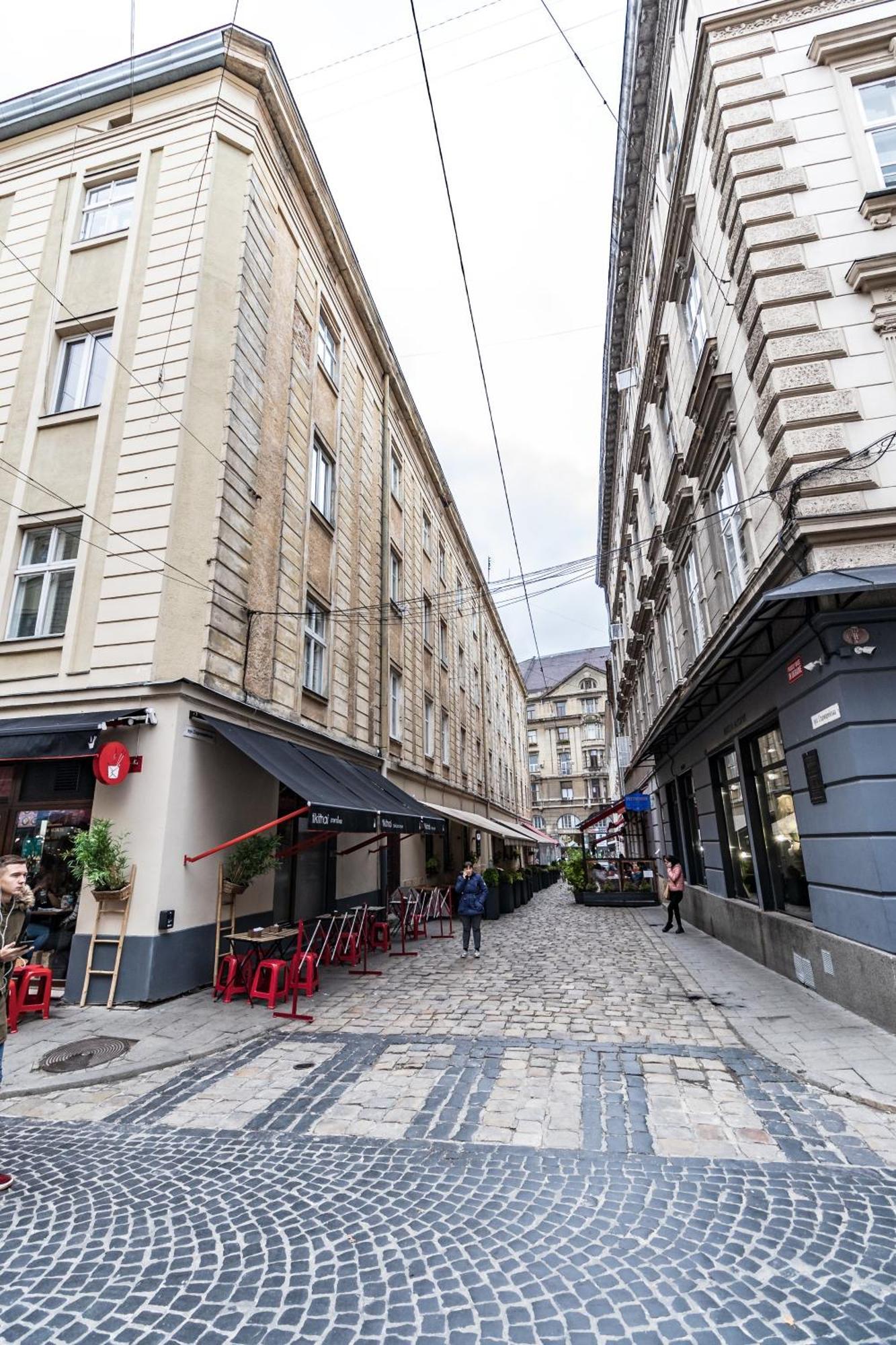 Golden Rose ! Apartments Lviv S Exteriör bild